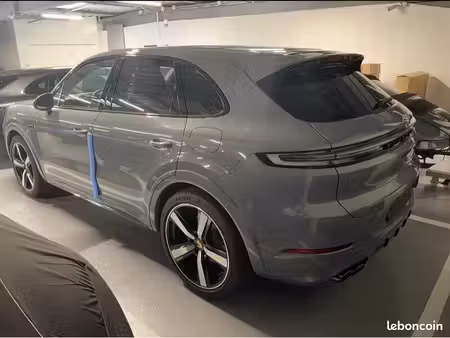 Porsche Cayenne V6 3.0 470 4x4