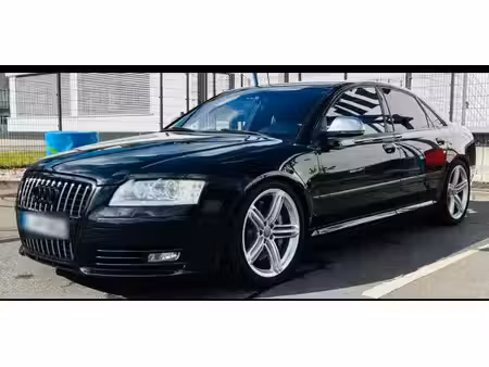 Audi A8 S8 V10 5.2 450 quattro
