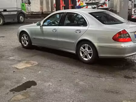 Mercedes-Benz Classe E E 220 2.1 CDI 170
