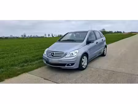 Mercedes-Benz Classe B B 180