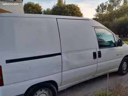 Peugeot Expert 2.0 HDi 95
