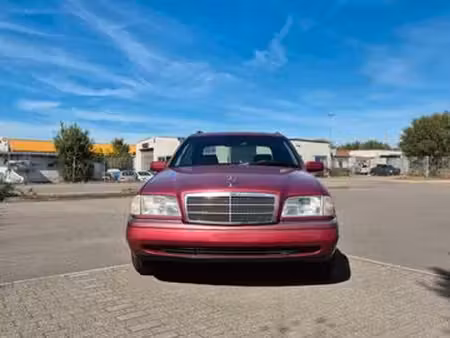 Mercedes-Benz Classe C C 180