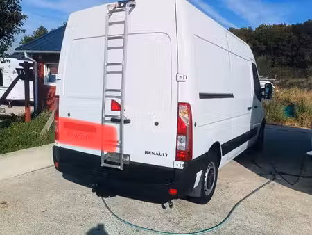 Renault Master 2.3 dCi 125