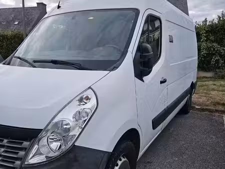 Renault Master 2.3 dCi 145