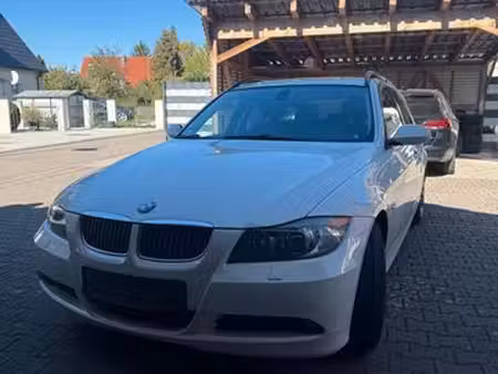 BMW Série 3 325d 3.0 197