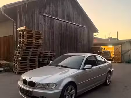 BMW Série 3 330i 3.0 231
