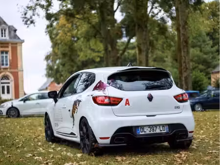 Renault Clio RS 1.6 T 200