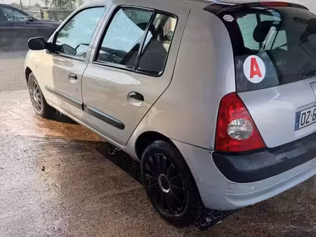 Renault Clio 1.2 75