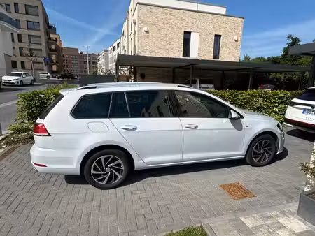 Volkswagen Golf 1.0 TSI 85 Trendline