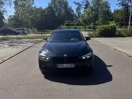BMW Série 3 318i 1.5 136