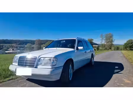 Mercedes-Benz Classe E E 220