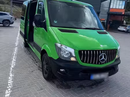 Mercedes-Benz Sprinter 