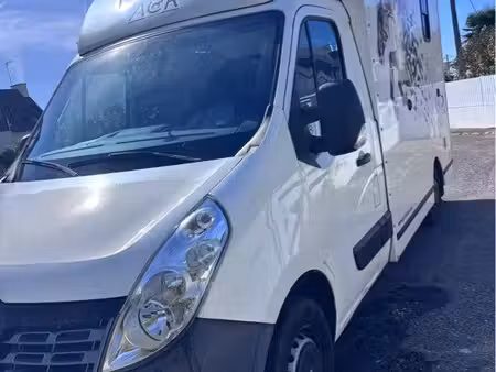 Renault Master 2.3 dCi 130