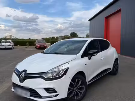 Renault Clio 1.2 75
