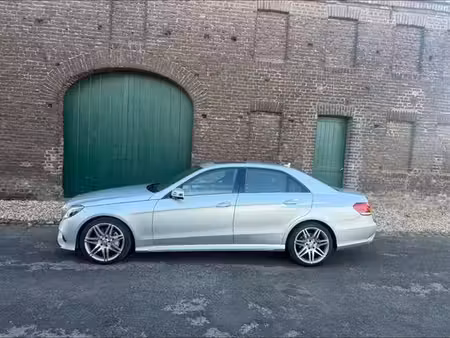 Mercedes-Benz Classe E E 350 E V6 3.0 252