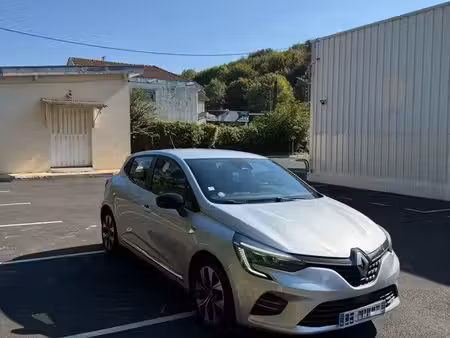 Renault Clio E-Tech 1.6 145 Limited