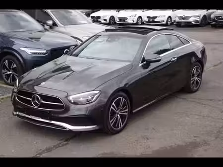 Mercedes-Benz Classe E E 300 AMG Line