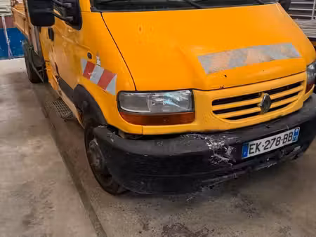 Renault Mascott 2.8