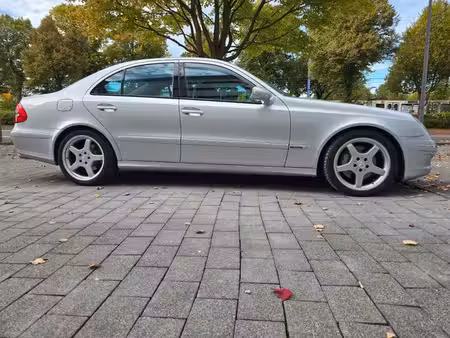 Mercedes-Benz Classe E E 280 V6 3.0 170 Avantgarde