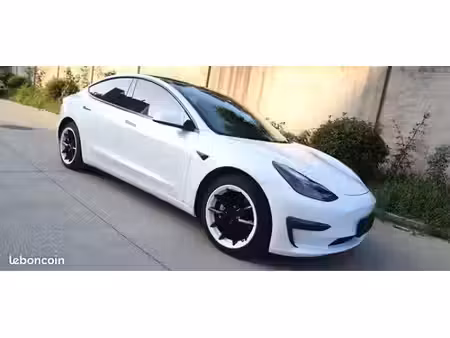 Tesla Model 3 Standard Plus 275