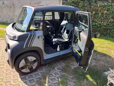 Opel Rocks-e