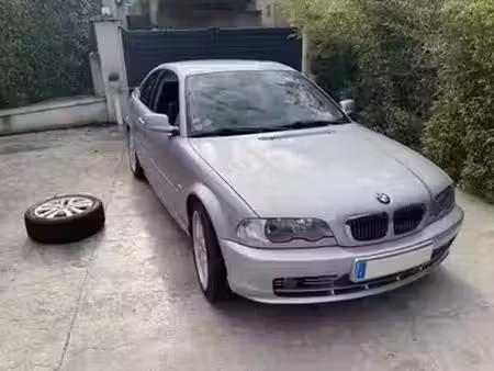 BMW Série 3 330i 3.0 231
