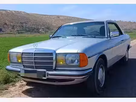 Mercedes-Benz Classe E 230
