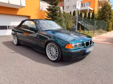 BMW Série 3 318i 1.8 115