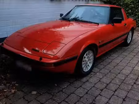 Mazda RX-7 