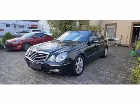 Mercedes-Benz Classe E E 300 V6 3.0 CDI 211