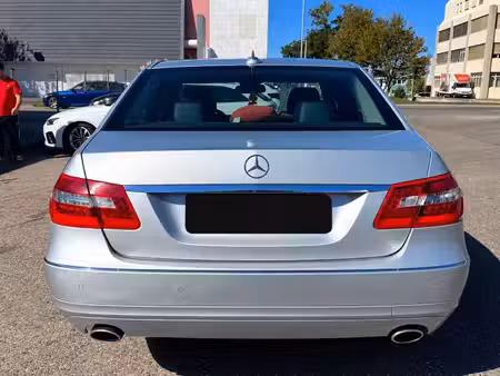 Mercedes-Benz Classe E E 300 V6 3.0 170