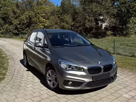 BMW Série 2 216d 1.5 116