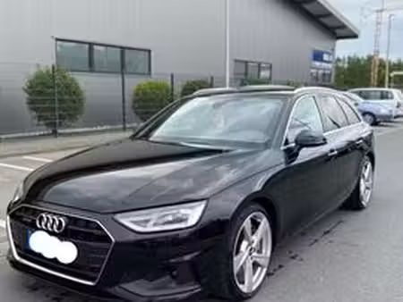 Audi A4 2.0 TFSI 265 S line quattro