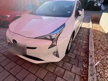 Toyota Prius 1.8 98