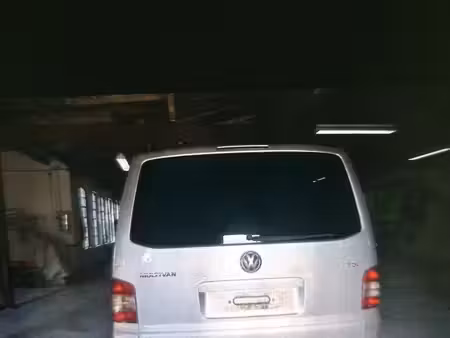 Volkswagen Transporter T5 2.5 TDI 174