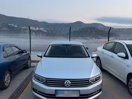 Volkswagen Passat 1.4 TSI 150