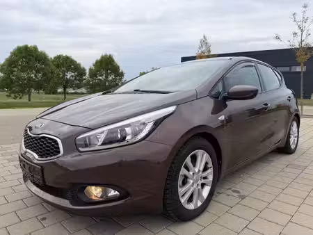 Kia Ceed 1.6 GDi 135 Edition 7