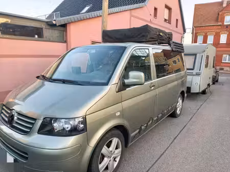 Volkswagen Transporter T5 2.5 TDI