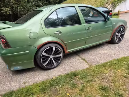 Volkswagen Bora 2.3