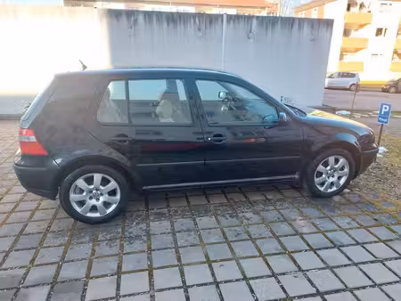 Volkswagen Golf 2.0 TDI 115