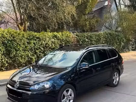 Volkswagen Golf 2.0 TDI 140