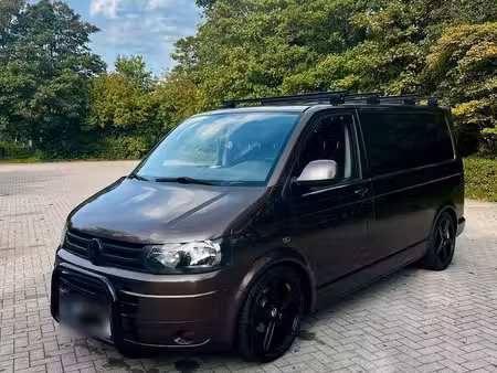 Volkswagen Transporter T5 2.0 TDI 102