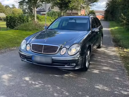 Mercedes-Benz Classe E E 220 2.1 150
