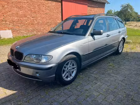 BMW Série 3 316i 1.8 115