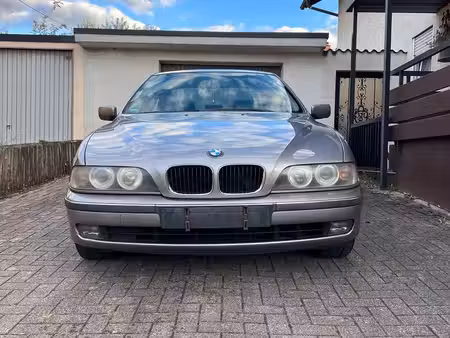 BMW Série 5 523i 2.5 170