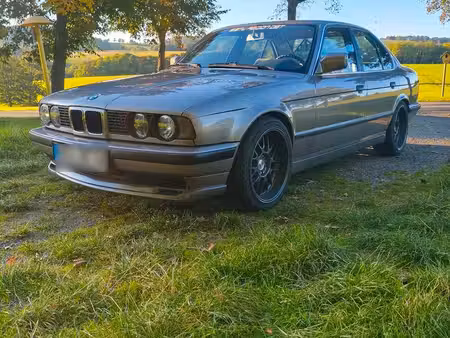 BMW Série 5 525i