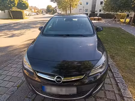 Opel Astra 1.6 CDTI 136 Cosmo