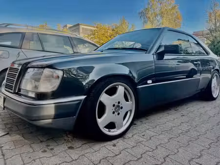 Mercedes-Benz Classe E 300 E