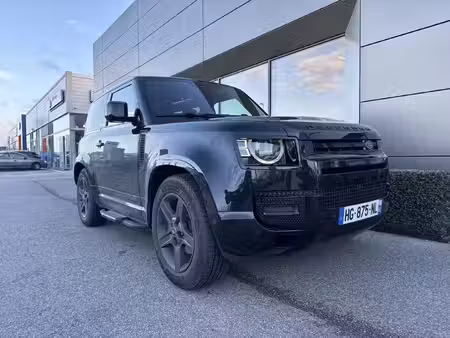 Land Rover Defender D200 3.0 200 X-Dynamic SE 4x4