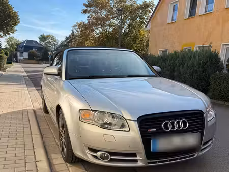 Audi A4 1.8 T 163 S line
